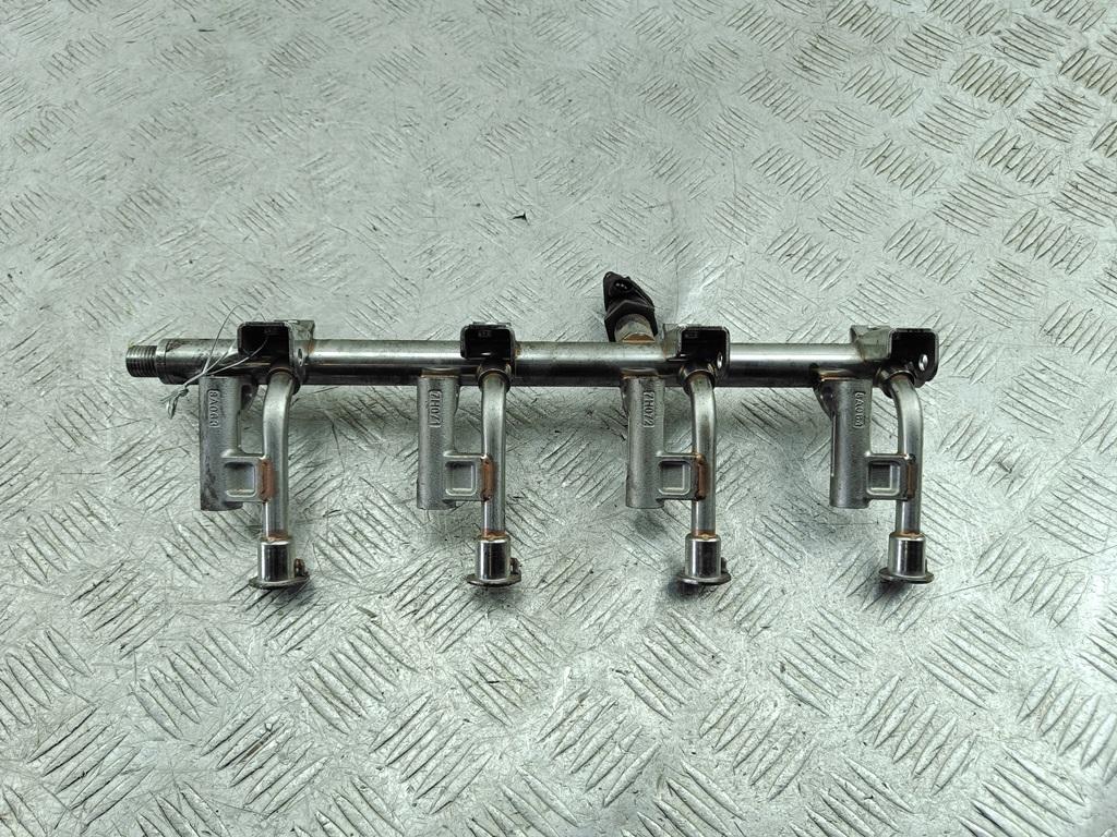 Рейка топливная (рампа)