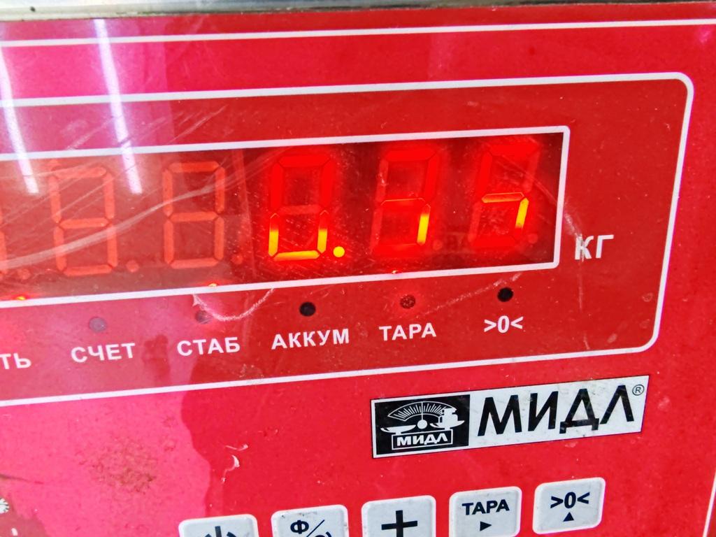 Петля двери