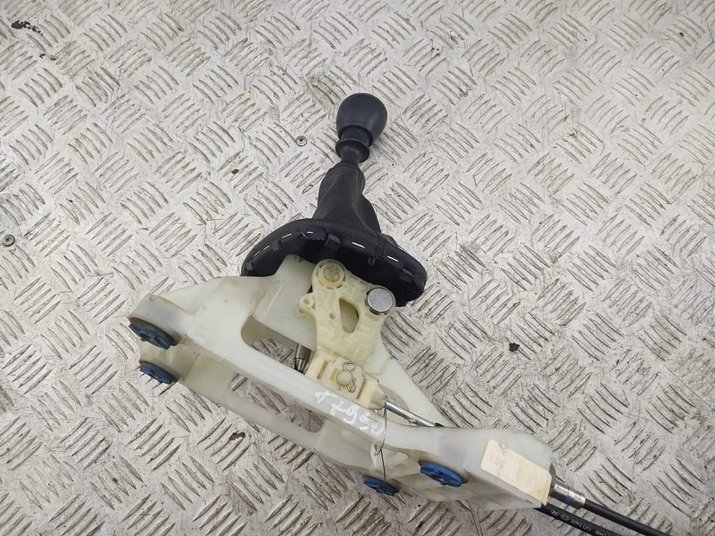 Кулиса МКПП / АКПП